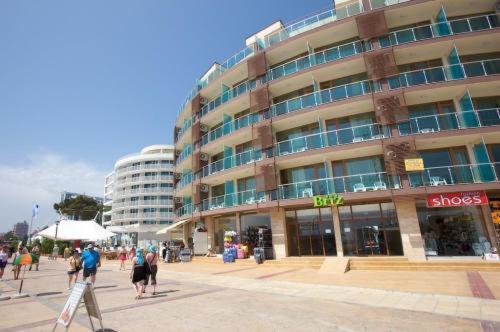 Briz Beach Apartments - Section B Солнечный берег Экстерьер фото